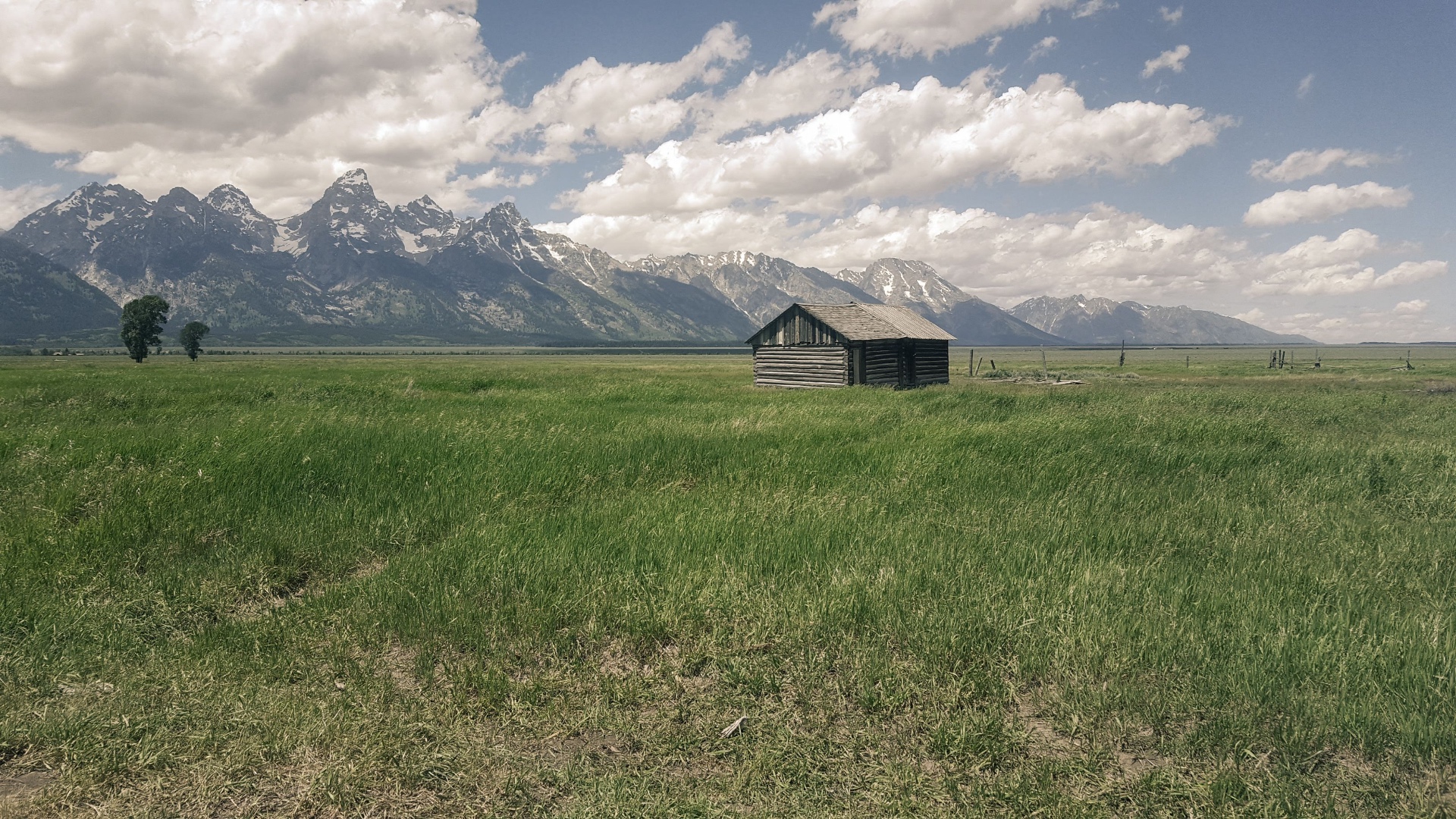 Historic Mormon Row cabin under the Tetons